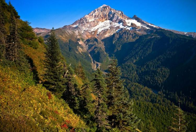 Heavy snow to fall on Northern Oregon Cascades, Upper Hood River